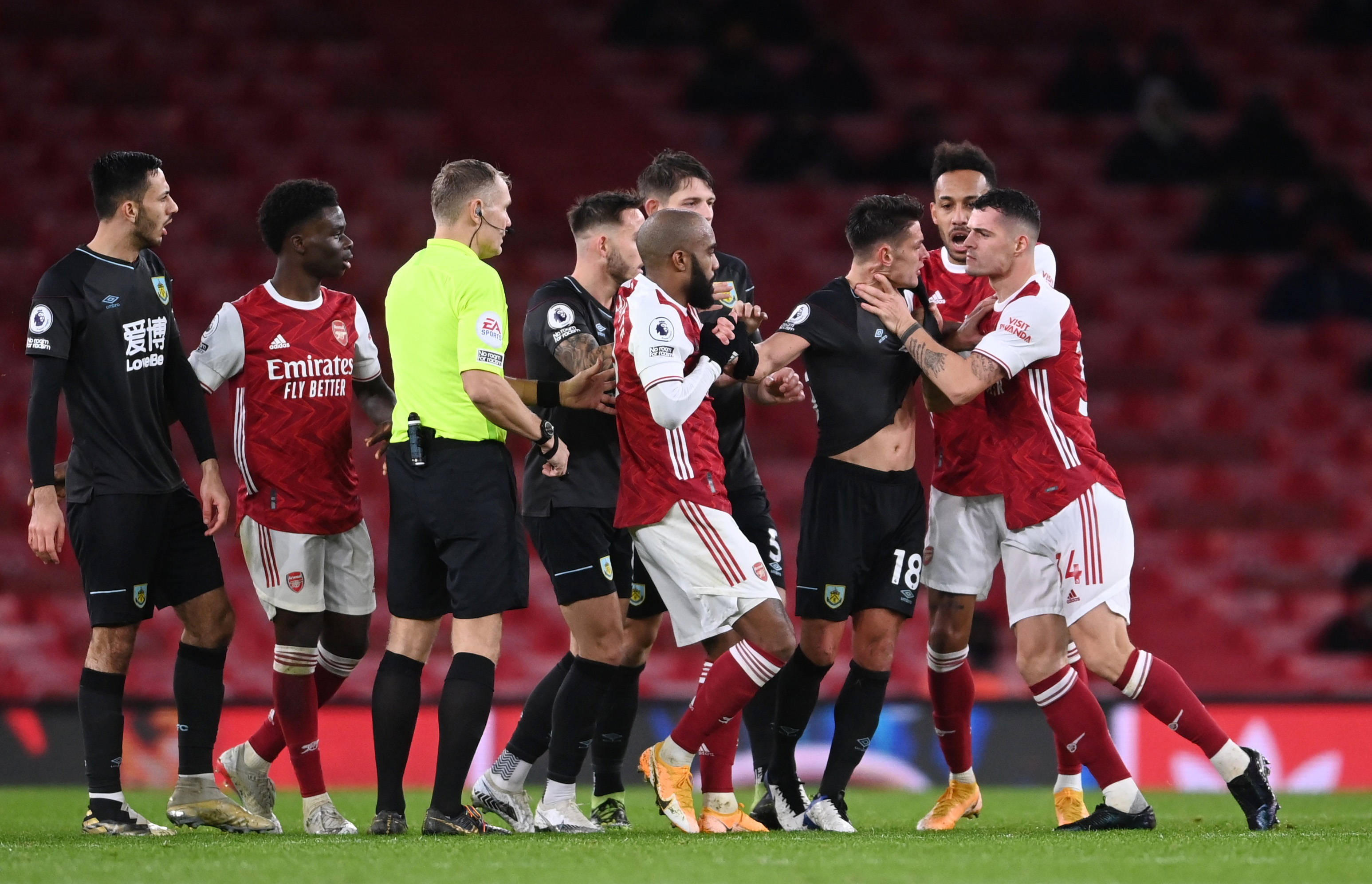 受无限开火 受无限开火